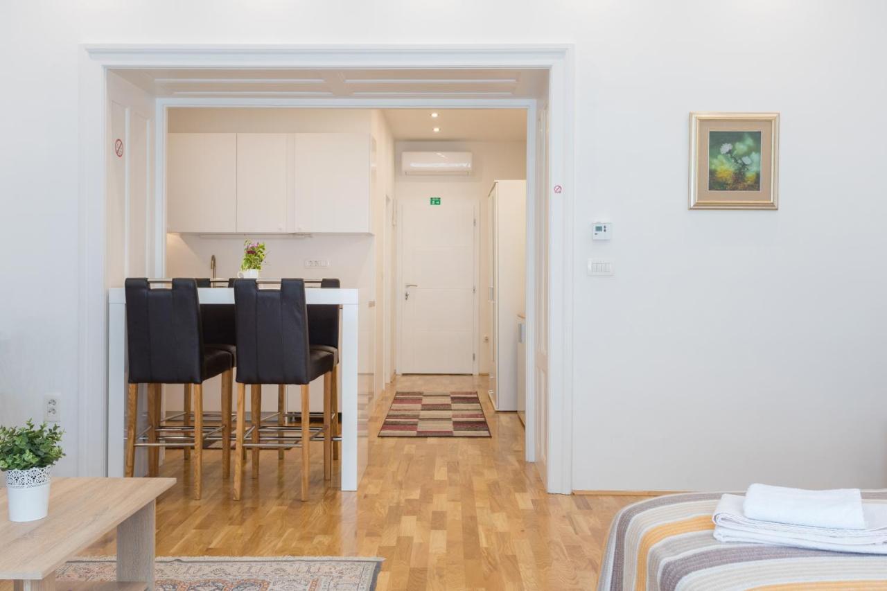 City Center Apartments Загреб Экстерьер фото